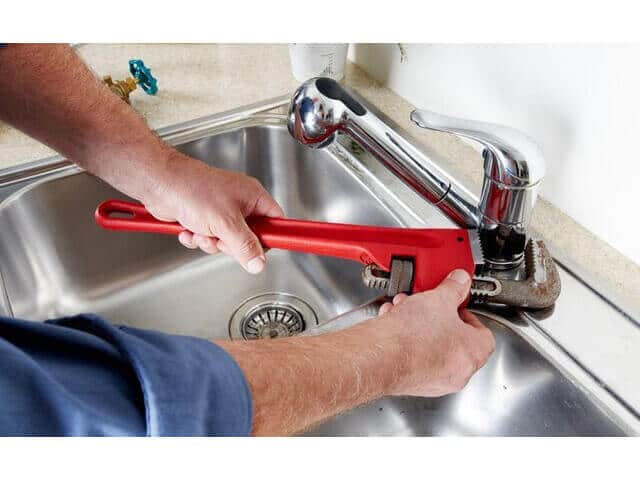 5 Essential Tips to Hire Plumbing Service in West London-Blog01